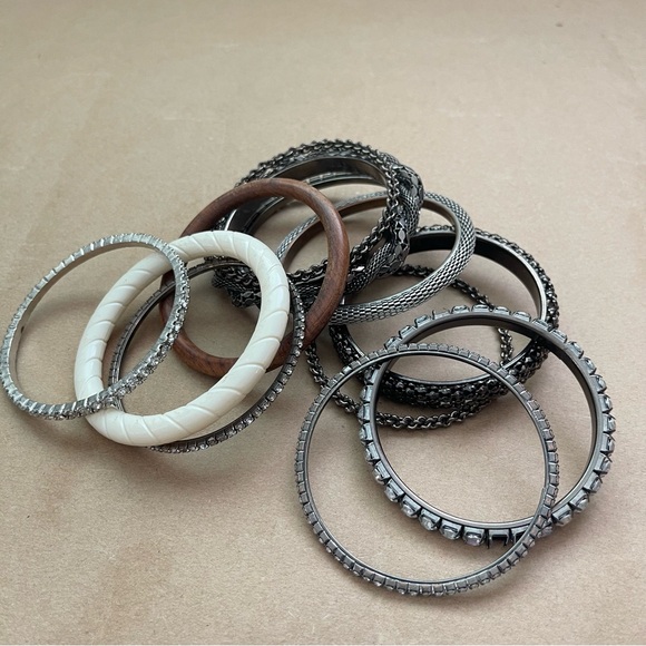 Multi-Tone bangles bracelet set - Picture 8 of 8